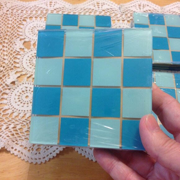 Checked blue Coasters, set of 12, new items - Picture 3 of 4